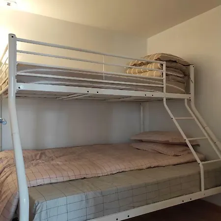Apartment Paris Metro Les Lilas